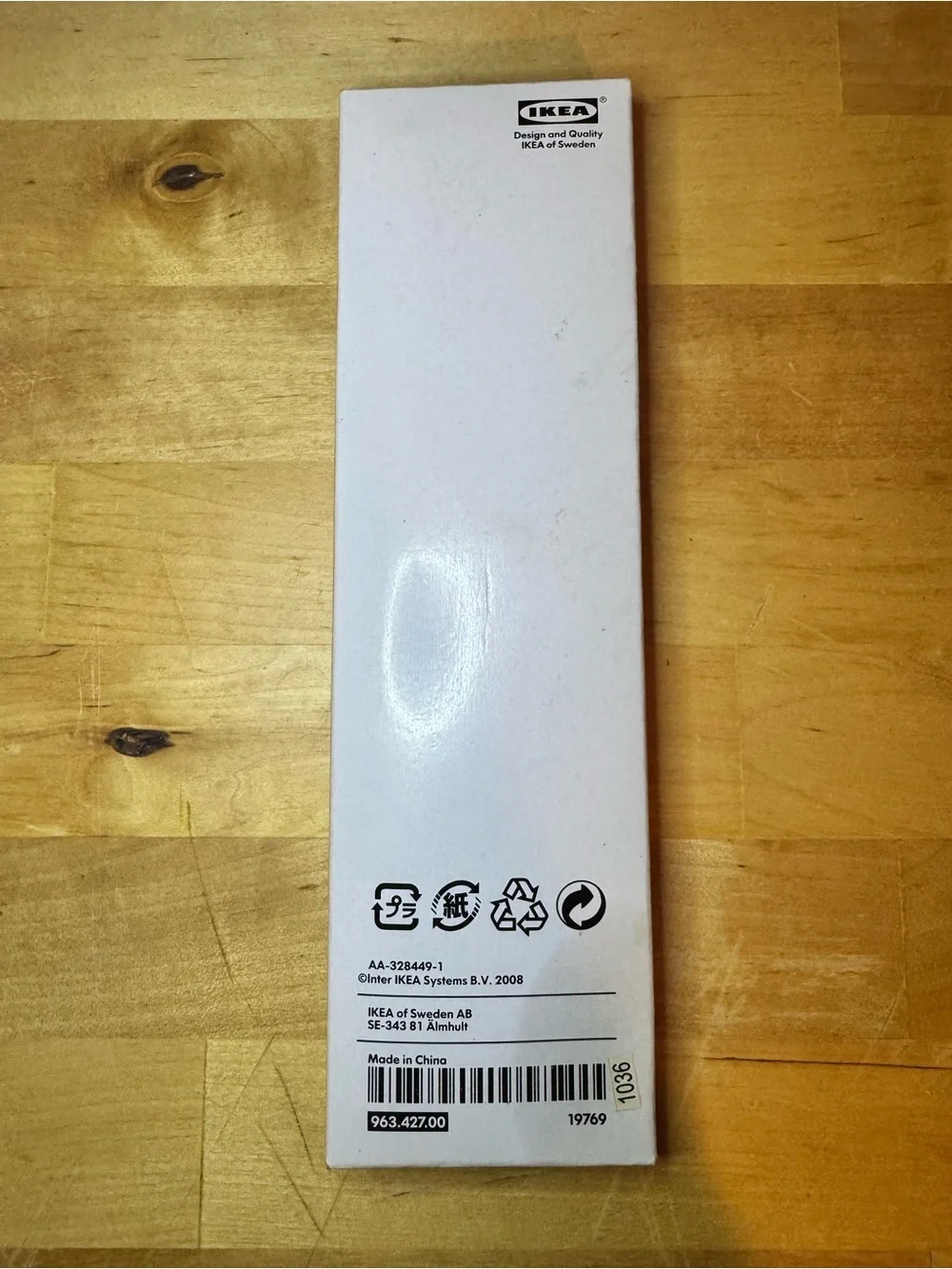 IKEA set sleek